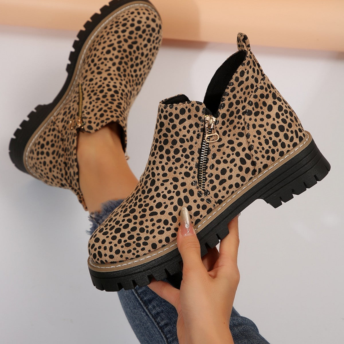 Leopard-Print Pointed-Toe Low-Top Fashion Boots For Women Versatile And Stylish